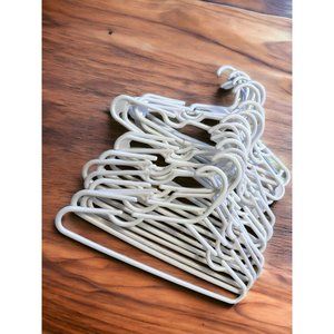 20 small kids hangers